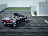 Volkswagen Eos (2011) - picture 7 of 13