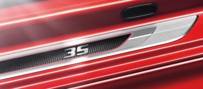 Volkswagen Golf GTI Edition 35 (2011) - picture 4 of 5