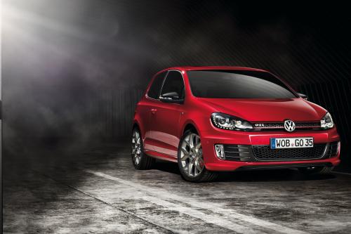 Volkswagen Golf GTI Edition 35 (2011) - picture 1 of 5