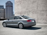 Volkswagen Jetta (2011) - picture 7 of 10