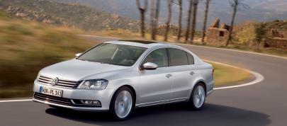 Volkswagen Passat (2011) - picture 4 of 41