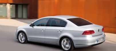Volkswagen Passat (2011) - picture 20 of 41