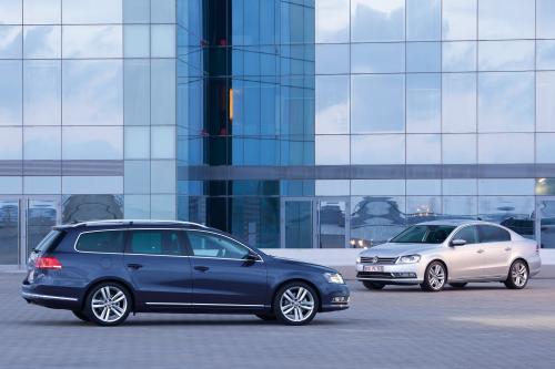 Volkswagen Passat (2011) - picture 17 of 41