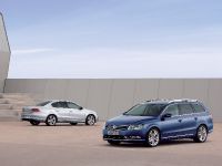 Volkswagen Passat (2011) - picture 5 of 41