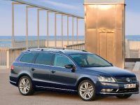 Volkswagen Passat (2011) - picture 21 of 41