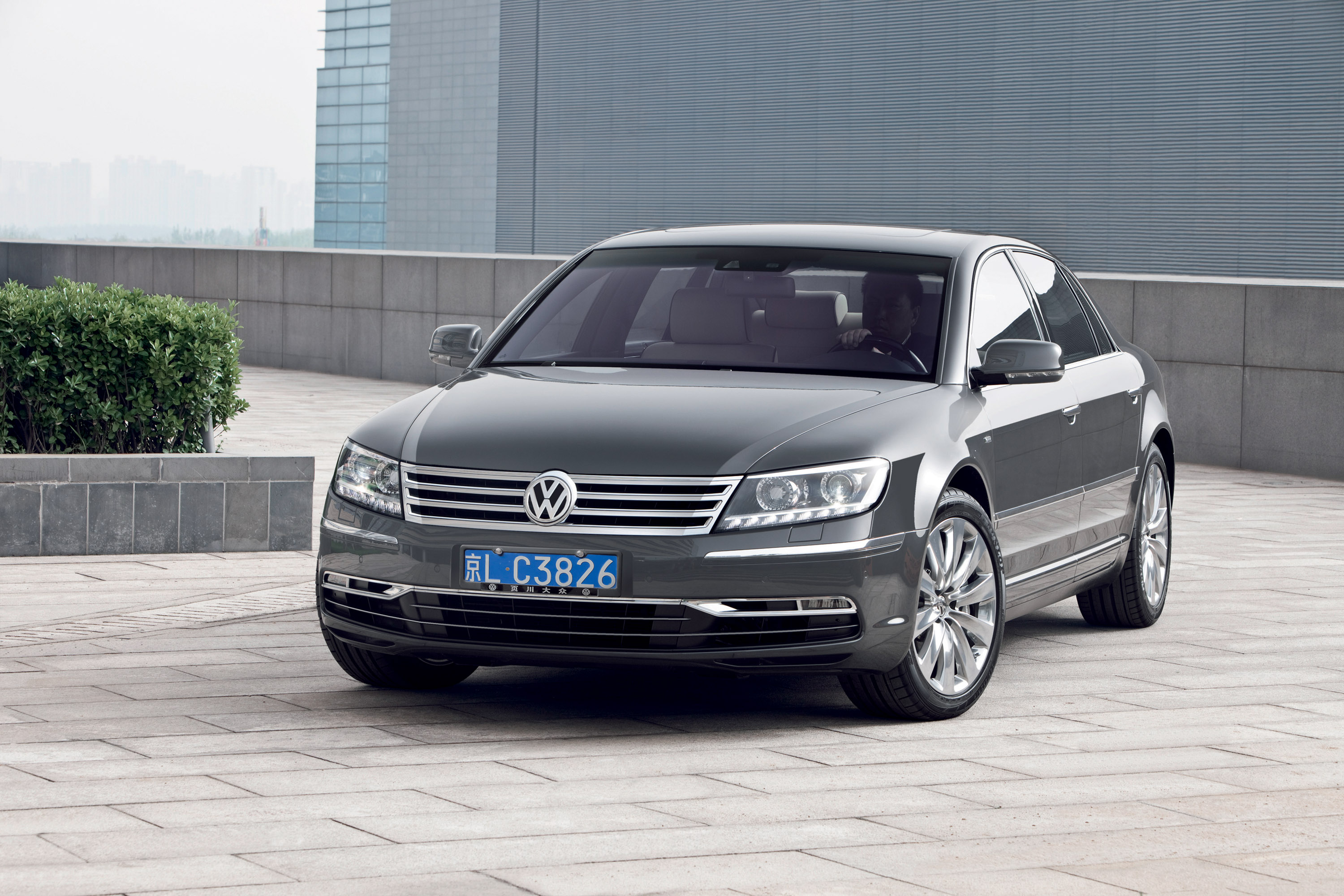 Volkswagen Phaeton