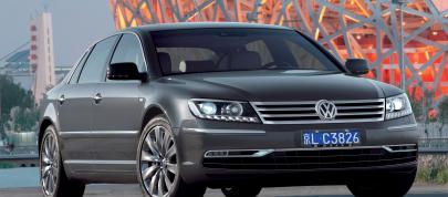 Volkswagen Phaeton (2011) - picture 20 of 28