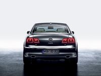 Volkswagen Phaeton (2011) - picture 3 of 28