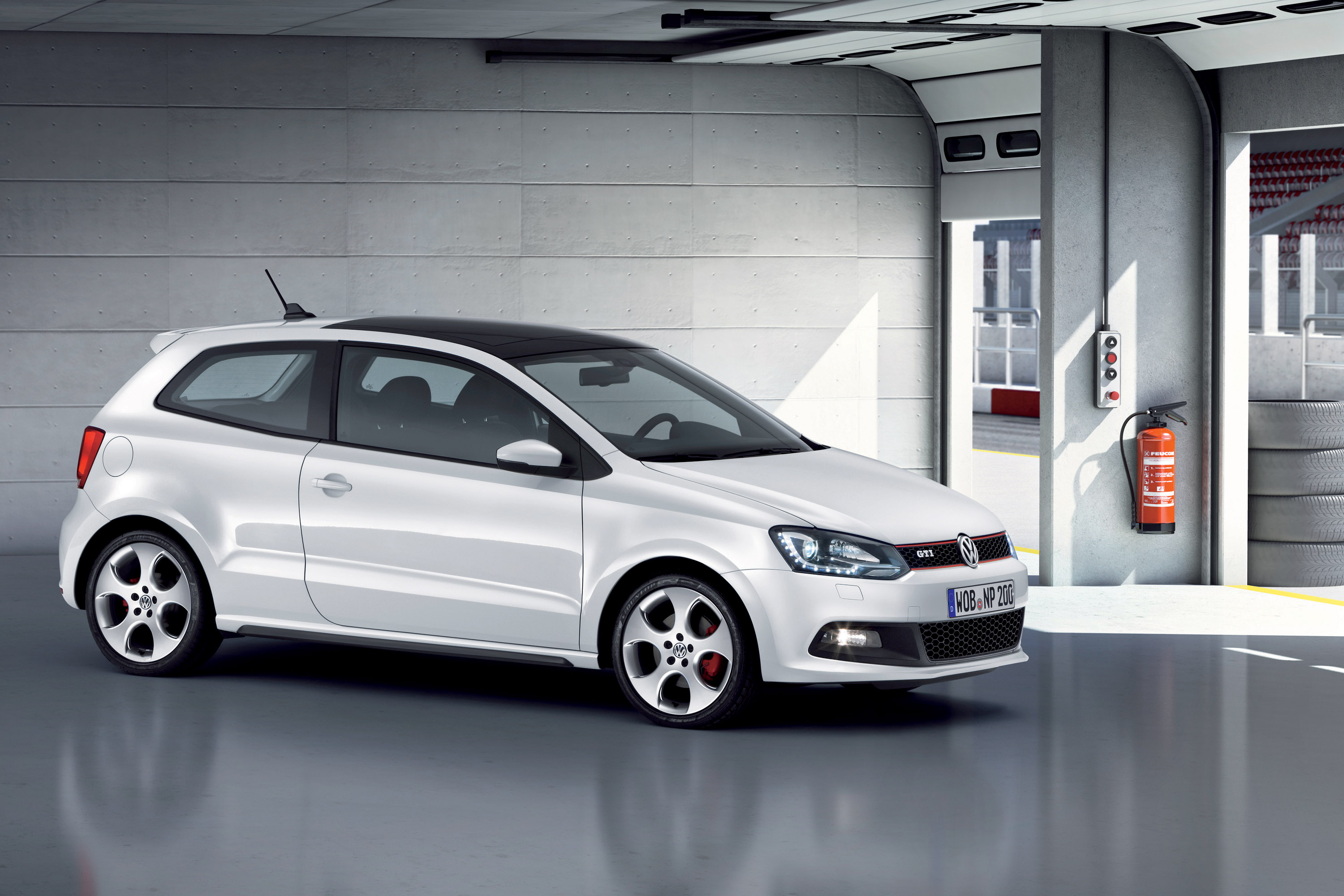 Polo r 2010 online