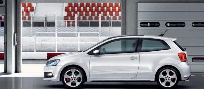 Volkswagen Polo GTI (2011) - picture 4 of 8