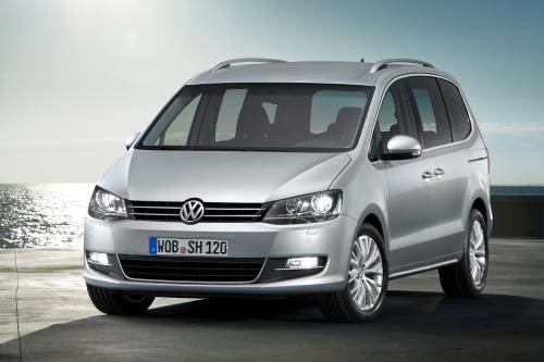 Volkswagen Sharan (2011) - picture 1 of 4
