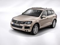 Volkswagen Touareg (2011) - picture 10 of 12