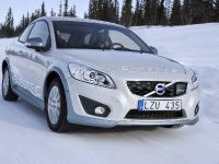 Volvo C30 EV (2011) - picture 2 of 4