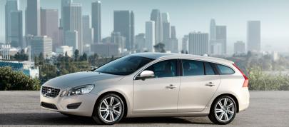 Volvo V60 (2011) - picture 4 of 20