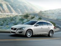 Volvo V60 (2011) - picture 8 of 20
