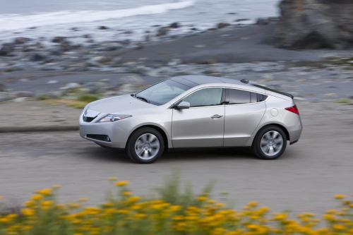 Acura ZDX (2012) - picture 8 of 16