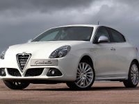 Alfa Romeo Giulietta 1.6 JTDm (2012) - picture 2 of 3