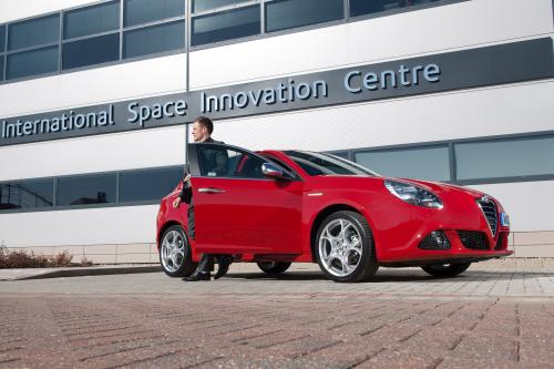 Alfa Romeo Giulietta TCT (2012) - picture 16 of 50