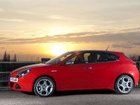 Alfa Romeo Giulietta TCT (2012) - picture 22 of 50