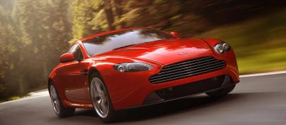 Aston Martin V8 Vantage (2012) - picture 4 of 19