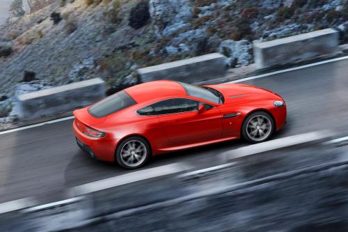Aston Martin V8 Vantage (2012) - picture 8 of 19