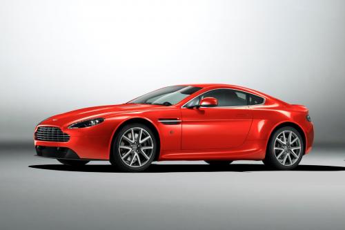 Aston Martin V8 Vantage (2012) - picture 9 of 19