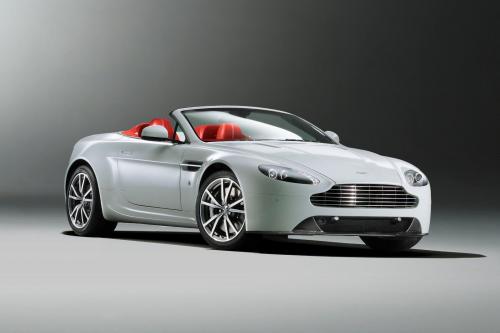 Aston Martin V8 Vantage (2012) - picture 16 of 19