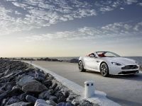 Aston Martin V8 Vantage (2012)