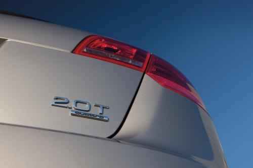 Audi A3 2 0 TFSI S line (2012) - picture 9 of 13