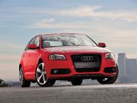 Audi A3 2 0 TFSI S line (2012) - picture 4 of 13