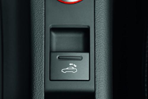 Audi A3 Cabriolet (2012) - picture 8 of 8