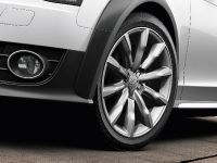 Audi A4 Allroad Quattro (2012) - picture 10 of 21