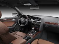 Audi A4 Avant (2012) - picture 11 of 14