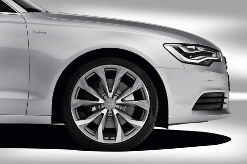 Audi A6 (2012) - picture 25 of 58