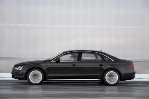 Audi A8 Hybrid - production version (2012) - picture 9 of 42