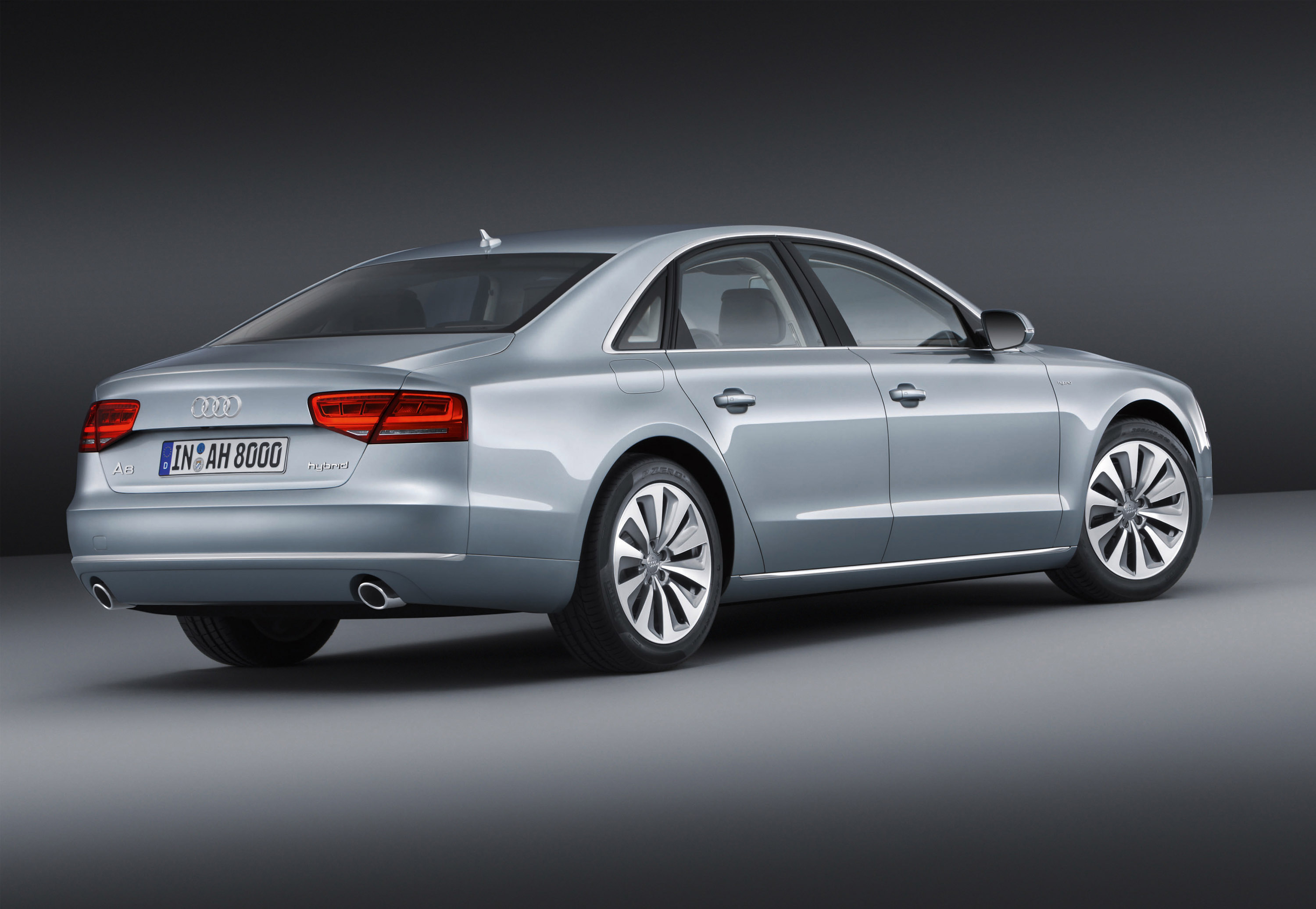 Audi A8 Hybrid