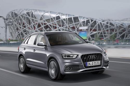 Audi Q3 quattro S line (2012) - picture 9 of 13