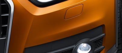 Audi Q3 (2012) - picture 39 of 44