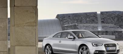 Audi S5 Coupe (2012) - picture 7 of 22