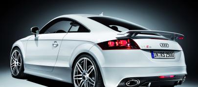 Audi TT-RS (2012) - picture 15 of 54