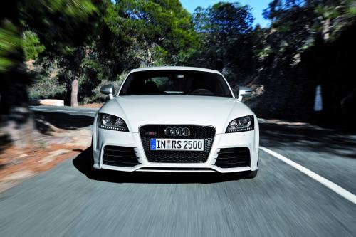 Audi TT-RS (2012) - picture 9 of 54