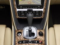 Bentley Continental GTC (2012) - picture 11 of 12