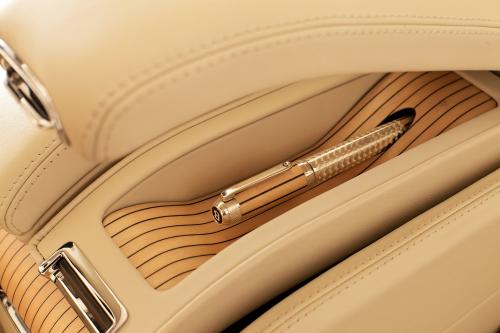 Bentley Mulsanne Executive Interior (2012) - picture 8 of 10