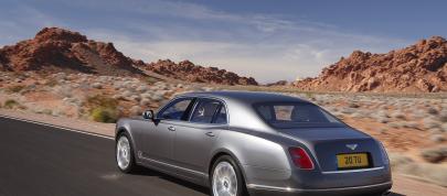 Bentley Mulsanne Mulliner (2012) - picture 7 of 20
