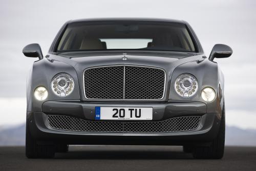 Bentley Mulsanne Mulliner (2012) - picture 8 of 20