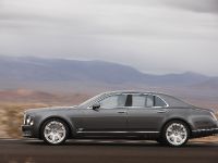 Bentley Mulsanne Mulliner (2012) - picture 4 of 20