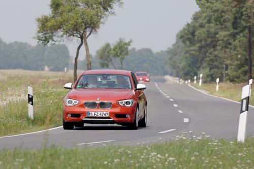 BMW 1-Series Urban Line (2012) - picture 25 of 82