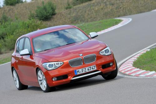 BMW 1-Series Urban Line (2012) - picture 33 of 82