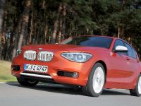 BMW 1-Series Urban Line (2012) - picture 18 of 82