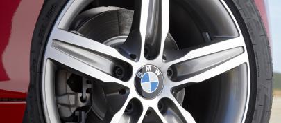 BMW 1-Series (2012) - picture 12 of 74